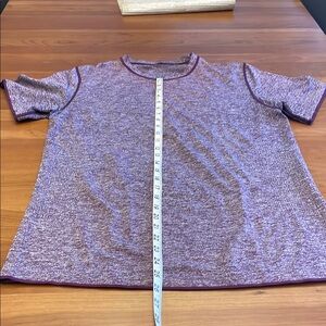 Lululemon Mens athletic short sleeve tee
Size M